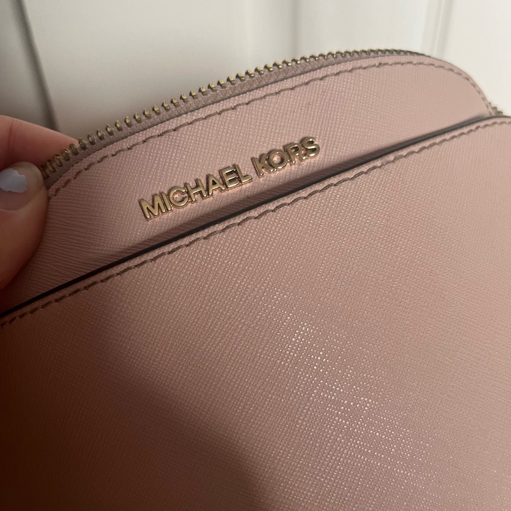 Michael Kors Crossbody purse